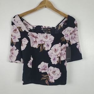 Free Press NWT floral top square neck, smocked, XS